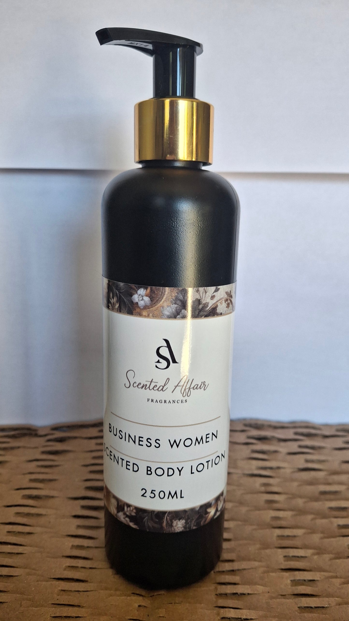 Scented hand & body lotion 250ML